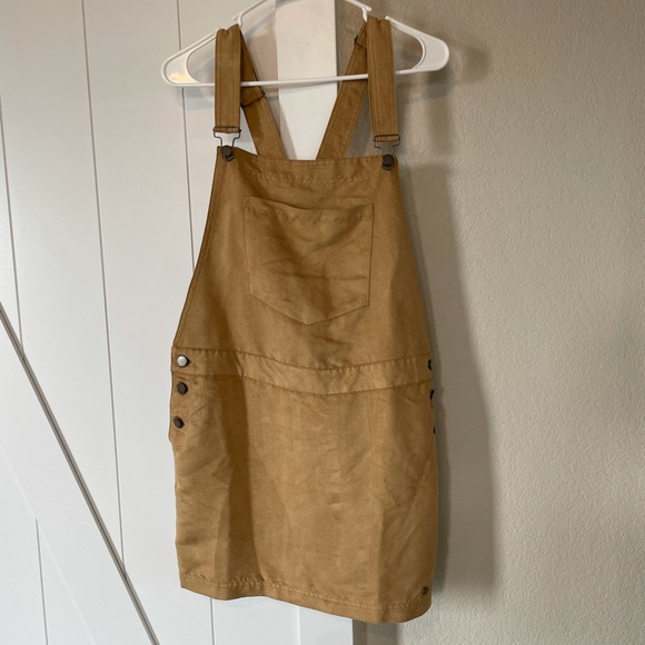 ROXY Overall Dress - Picture 2 of 6